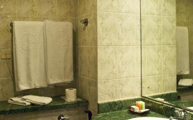 Ramee Guestline Hotel, Qurum Oman