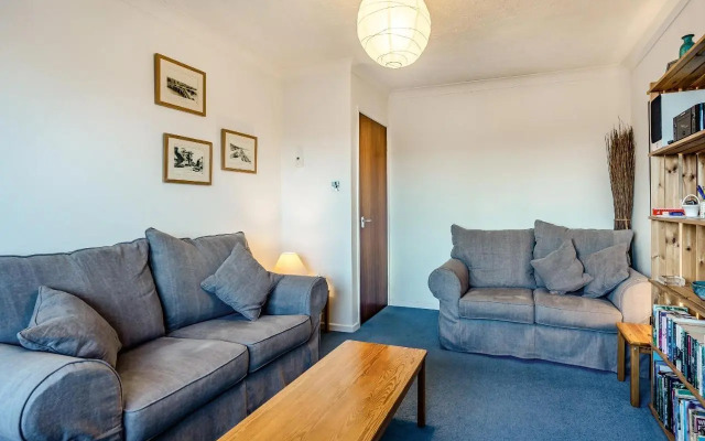 Sandringham Court Flat 4