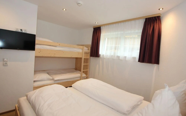Luxury Holiday Flat With Balcony in Fugenberg