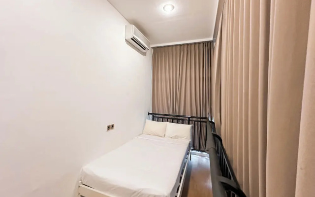 Spacious And Strategic Location 3Br At Kondominium Regensi Apartment