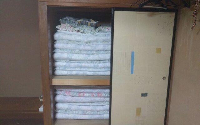 Tomo's hut in Japanese old style