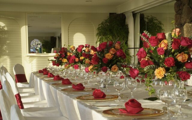 The Kahala Hotel & Resort