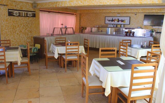 Mirador #207 - Flat em Ponta Negra por Carpediem