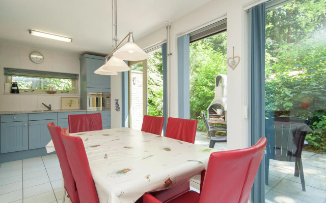 Superb holiday home in Oudemirdum with fireplace