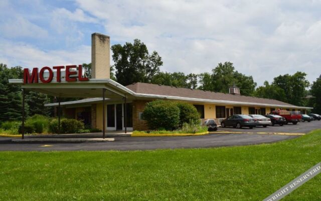 Allenwood Motel