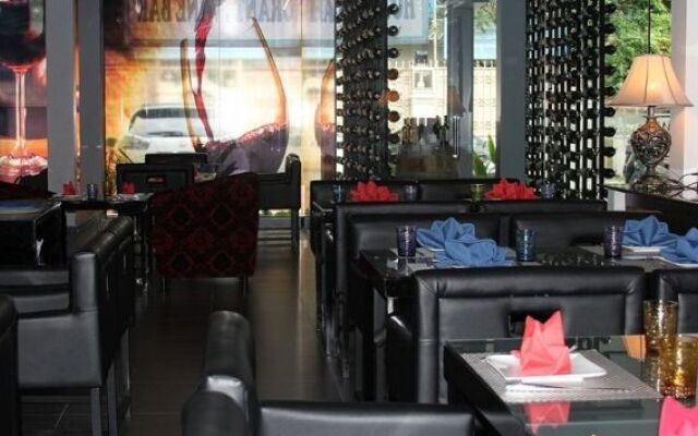 The Star Villa Hotel