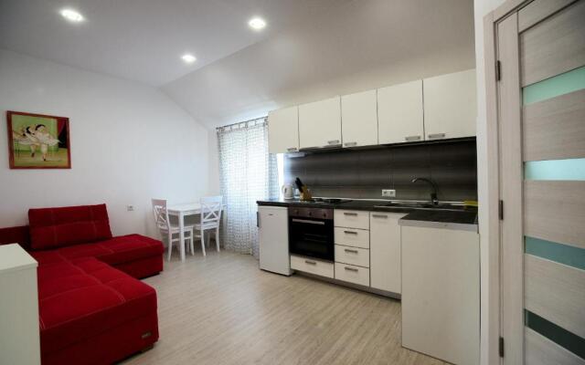 Apartment Zolotoy Bereg 5