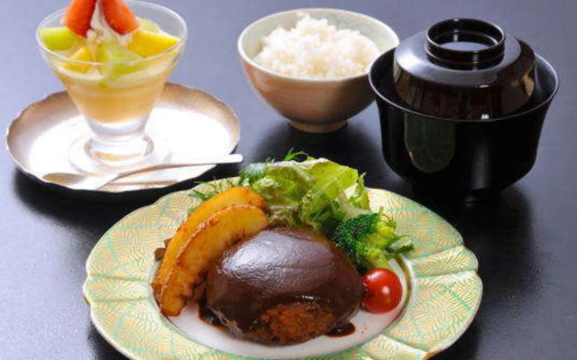 Kawasegien Isuzu Hotel