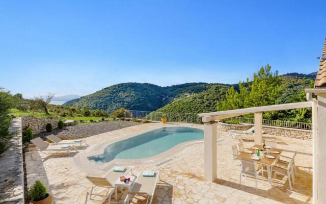 Villa Socrates