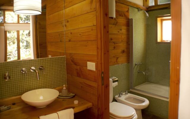 El Aura Lodge