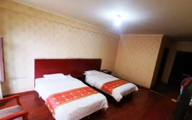 Urumqi Hongyun Business Hotel