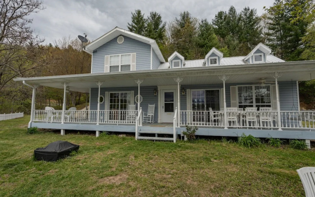 stayNantahala - Smoky Mountain Cabins
