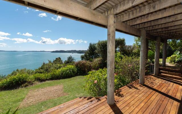 Nelson's Lookout - Russell Holiday Home