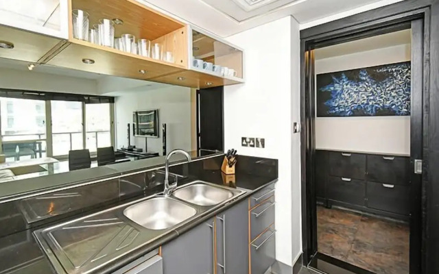 Al Majara 5 by Deluxe Holiday Homes