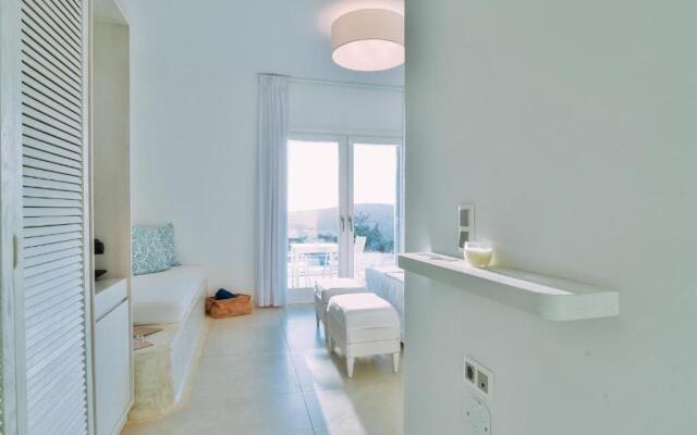 Schinoza Luxury Suites