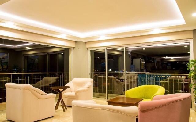 SunBeach Hill Hotel