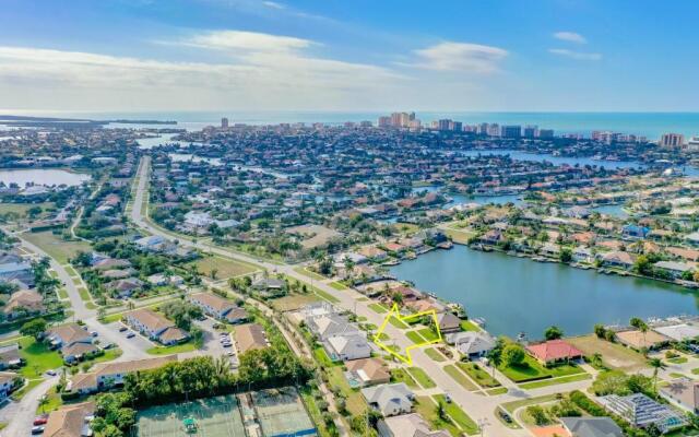 117 South Heathwood Drive