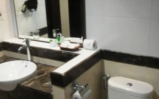 Sutanraja Hotel, Convention & Recreation