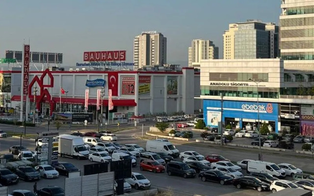 Lumiera Suites Hotel