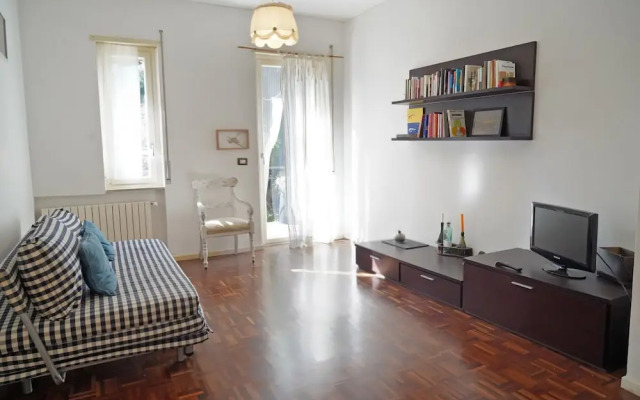 Balcony Flat Near the Center by Wonderful Italy