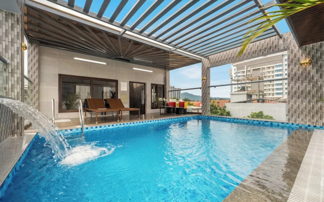 T P Villa