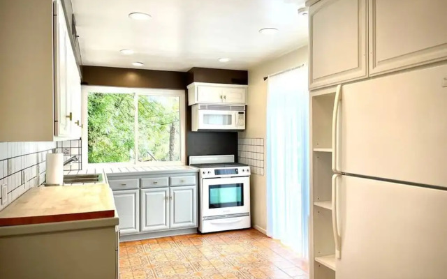 Pacific Dreams Home in Calabasas