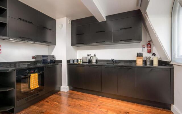 Apartment 4, 48 Bishopsgate by City Living London