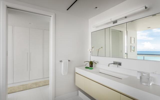 Setai Residences by Flashstay