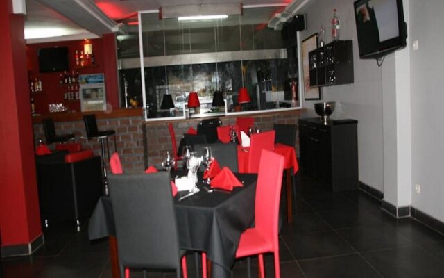 Business Hotel