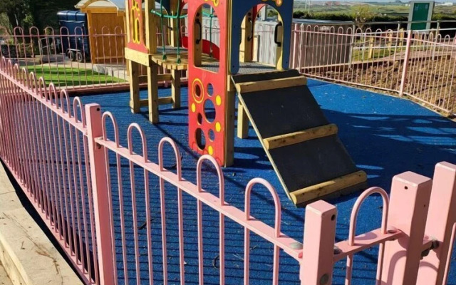 Exotic 3-bed Caravan at Newquay Holiday Park