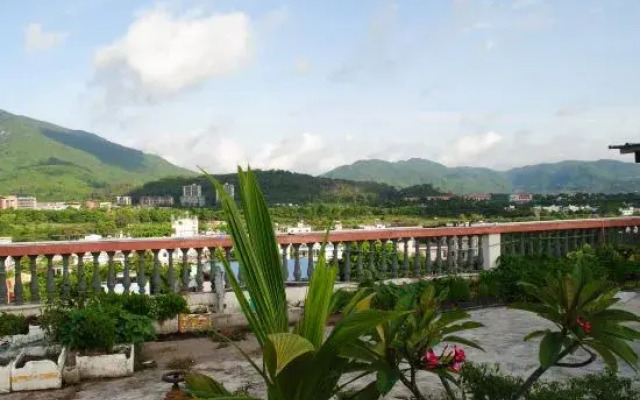 Sanya Linwang Haiyuan Business Hotel