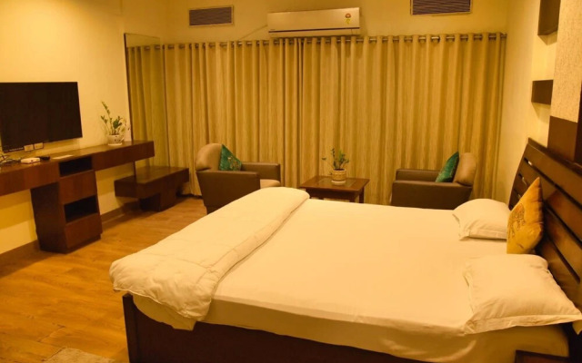 Royal Palms Luxury Rental Apartments