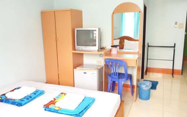 Oyo Bang Sai Namphueng Cha Am Beach