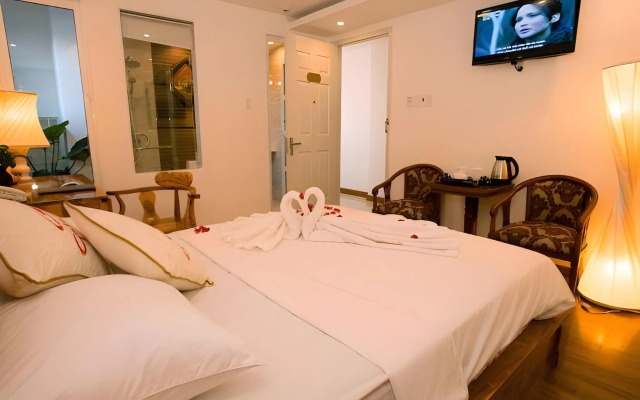 Rex Hotel and Apartment