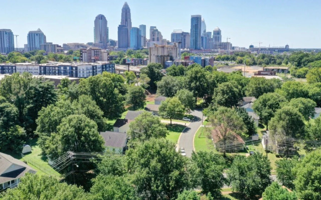 3 bedroom, Polk Street