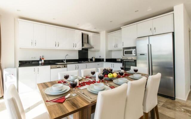 Lumiere Villas