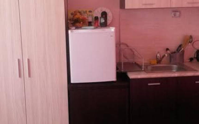 Elena Guest House