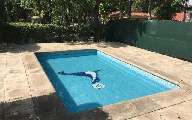 Bungalows Camping Alpha Madrid