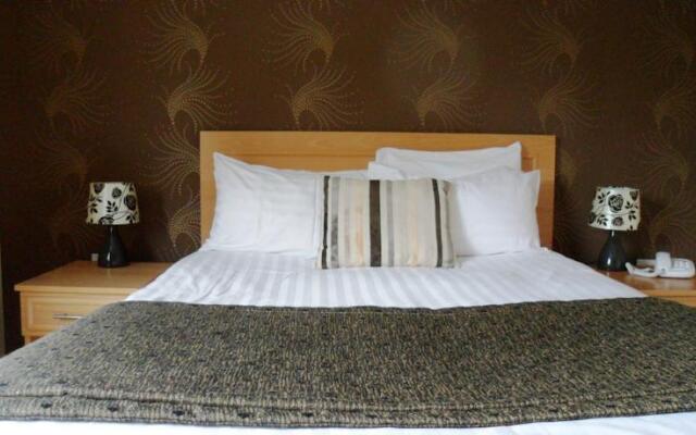 Queens Hotel