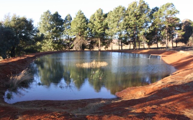 Lomas Creek Guest Lodge