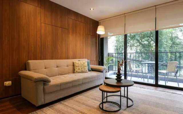 w Splendid 1BR With Balcony in Miraflores