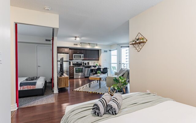 RS Boutique Suites - Fort York