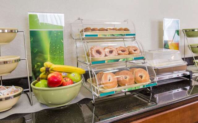 Quality Inn Gillette I-90 East