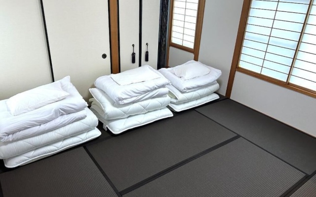 Hook House Stay – Guest Rooms – Kanazawa