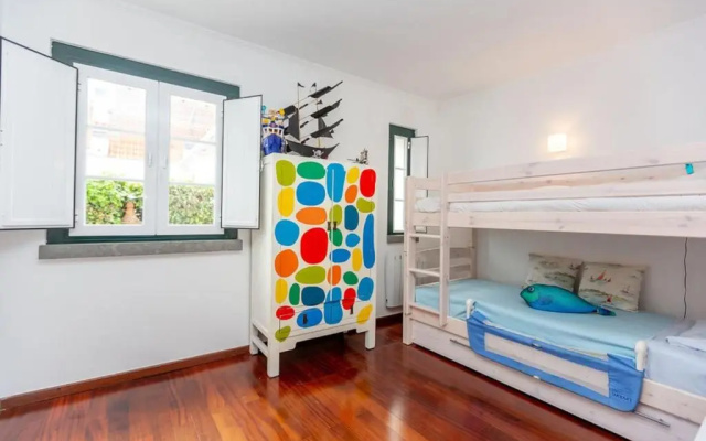 Cascais Seaside Home - 2 min away from the beach