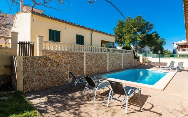 Villa Instint