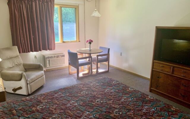 Executive Inn Cass City