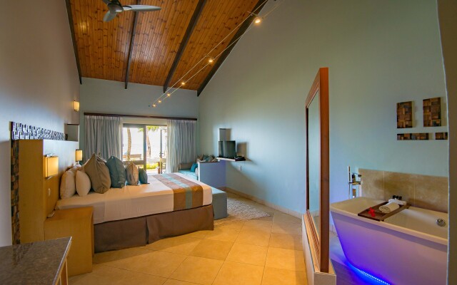Coco de Mer Hotel and Black Parrot Suites