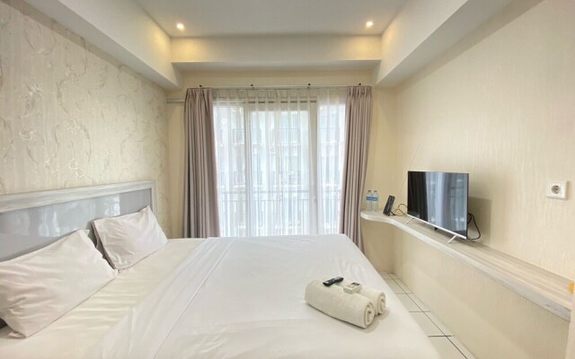 Comfy Studio Room At Grand Asia Afrika Apartment