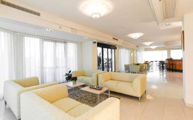 Hotel Globus
